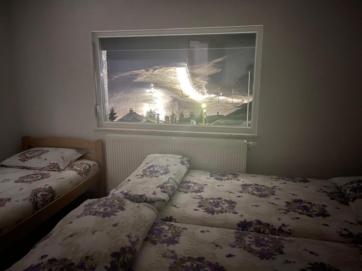 Villa 80 Kodra E Diellit 테토보 외부 사진