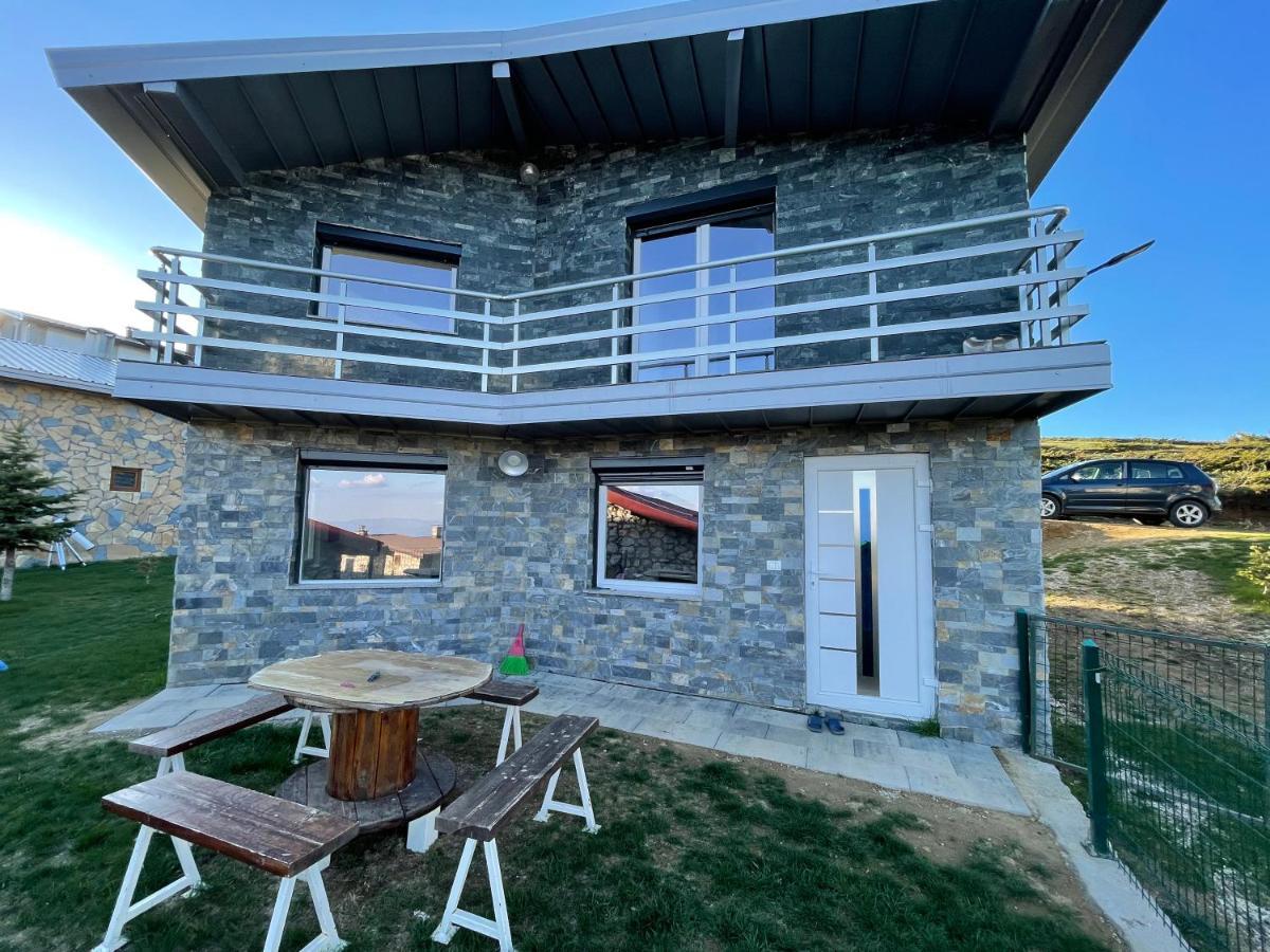 Villa 80 Kodra E Diellit 테토보 외부 사진